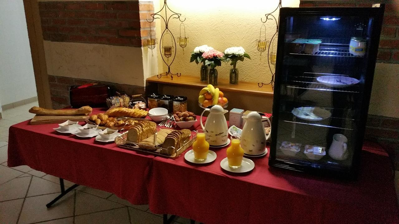 B&B Domaine De La Corbe Bournezeau Екстер'єр фото